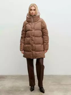 Подовжена зимова куртка світло-коричневого кольору, утеплена штучним пухом р. XS Подовжена зимова куртка світло-коричневого кольору, утеплена штучним пухом р. XS